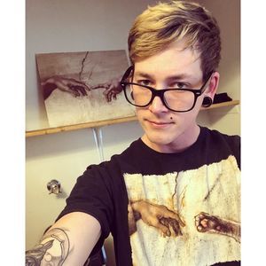 Meet your Posher, Kyle